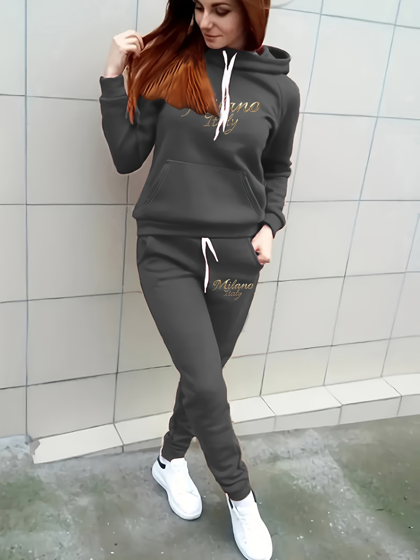 Winter Clothing Essential - Setelan Sweatshirt dan Celana Panjang Berlapis