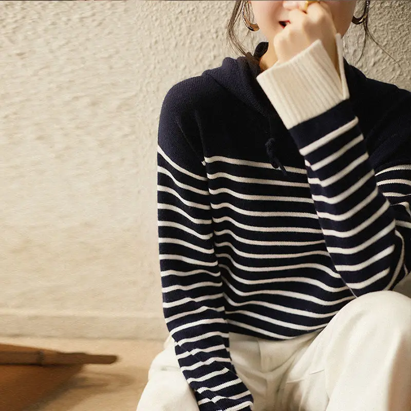 Sweater Hoodie Longgar Lengan  - Winter Clothing Essential ulasan dan harga