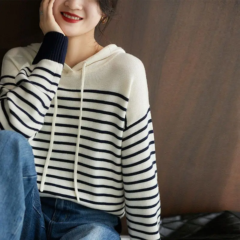 Sweater Hoodie Longgar Lengan  - Winter Clothing Essential ulasan dan harga